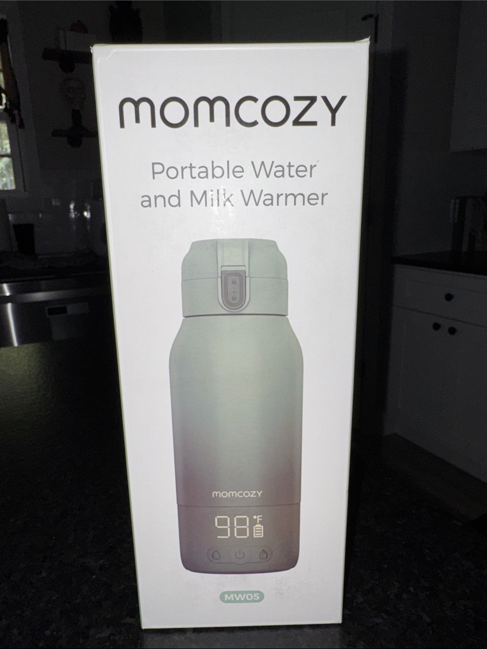 momcozy Portable Water and Milk Warmer - Green